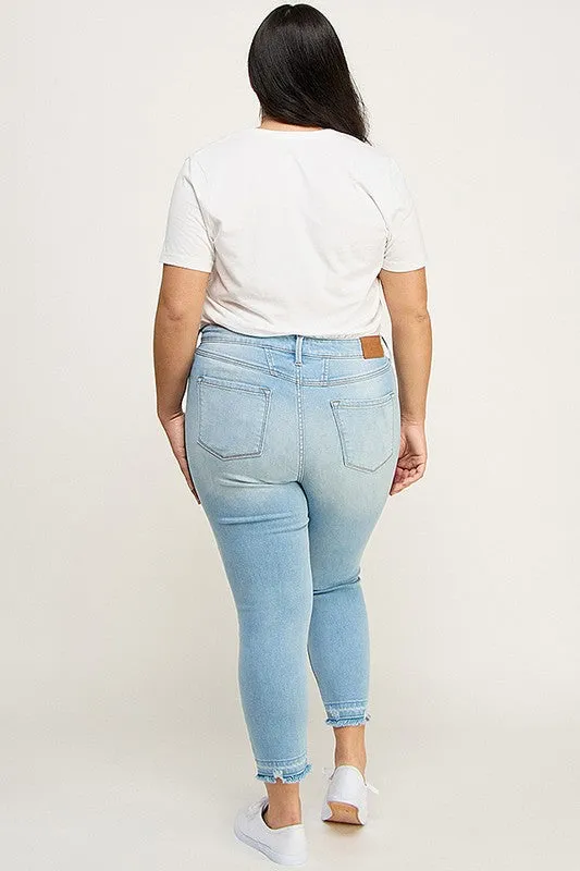 Eden Plus High Rise Crop Skinny