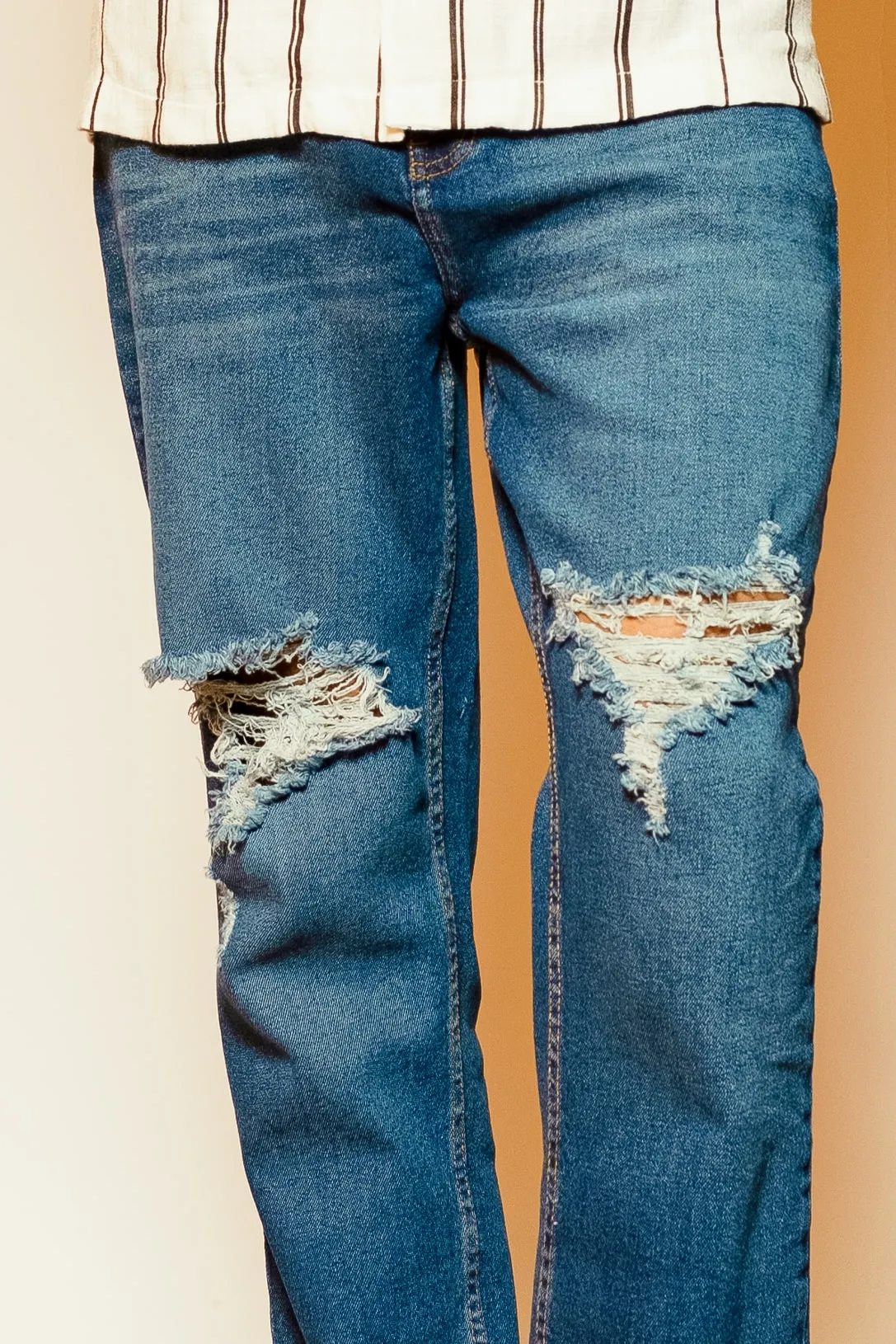 Heavy Distress Men's Carrot Jeans
