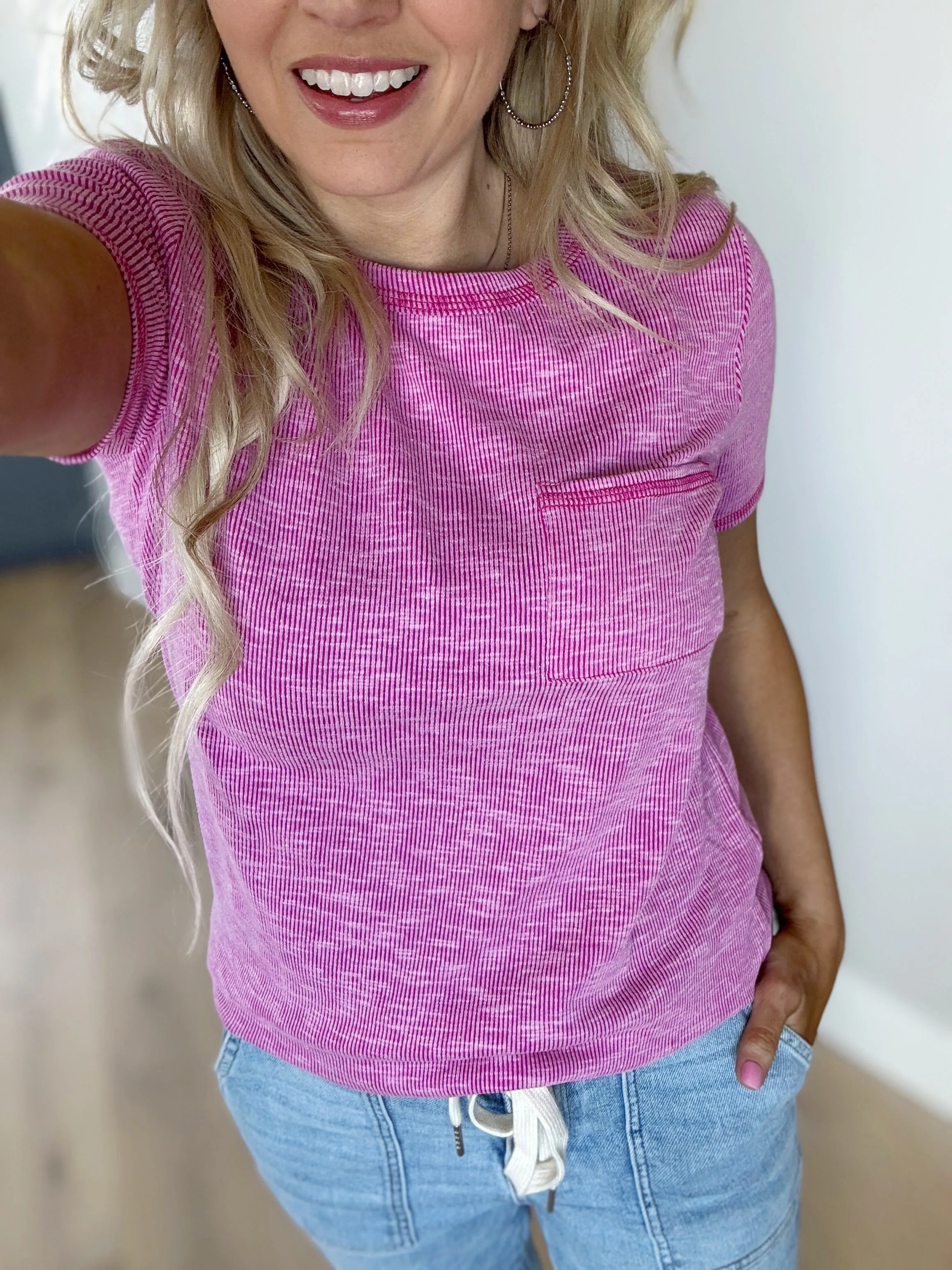Satisfying Slub Ribbed Crew Neck in Magenta