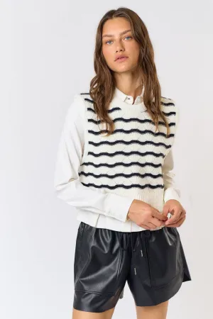 WAVY STRIPE SWEATER VEST TOP
