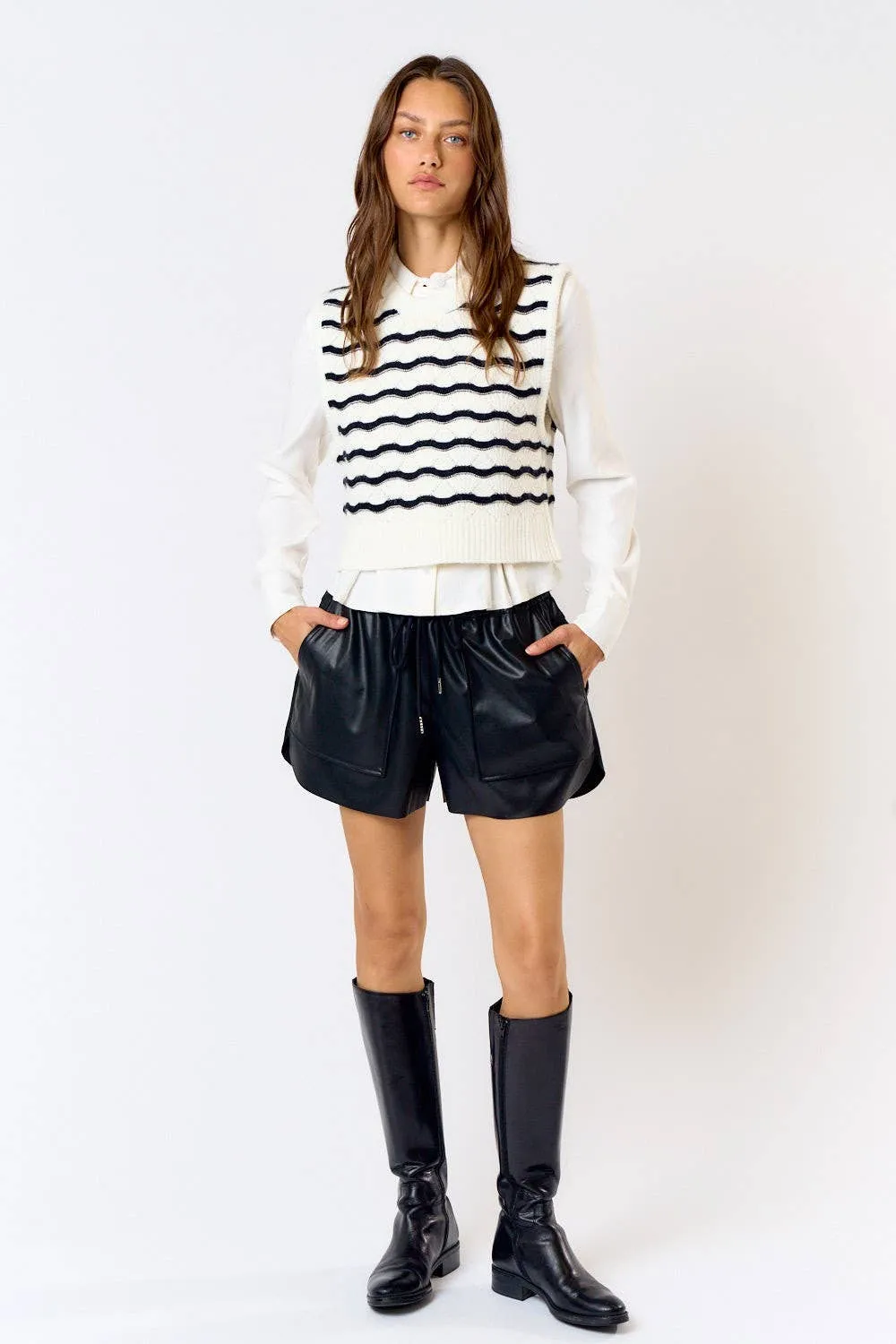 WAVY STRIPE SWEATER VEST TOP
